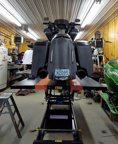 2012 Harley Road Glide on Elevator 1100SEMAX Motorcycle Lift