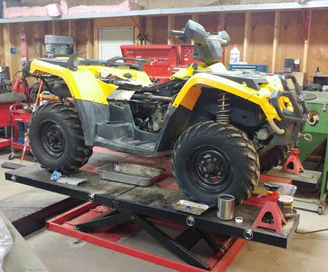 CAN-AM Outlander ATV on PRO 2500 ATV Lift