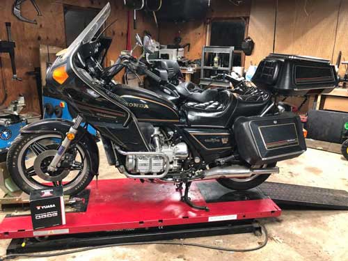 1981 Honda Goldwing Elevator 1800 Motorcycle Lift