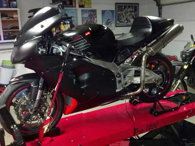 Aprilia rests on the PRO 1200 Motorcycle Lift