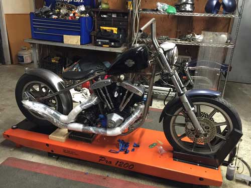 78 Harley superglide. We put the cone shovel in a poughco frame.