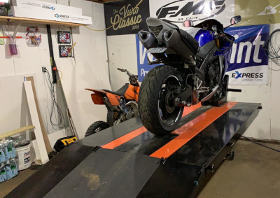 Yamaha motorcycle PRO 1200SEMAX Lift Table
