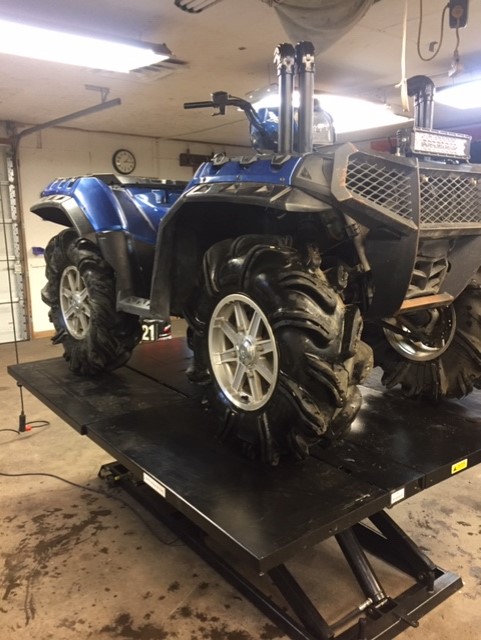 Polaris Sportsman on Elevator 2000E ATV Lift