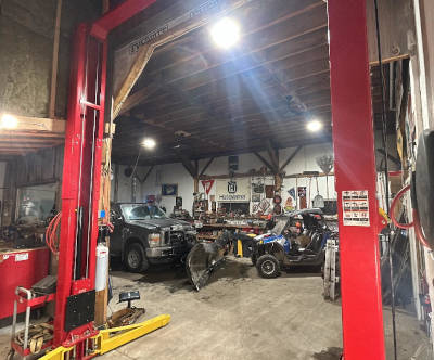 2 post lift OH-15 Amgo Hydraulics Rainy Day Garage and Automotive Stockbridge, VT