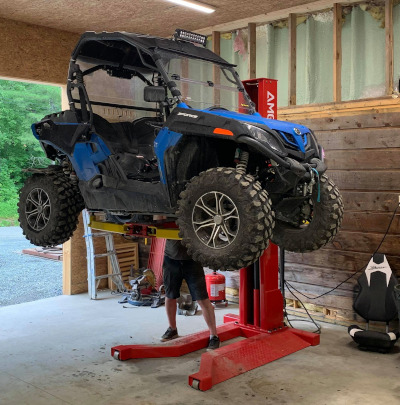 CFMoto UTV Single Post Lift JC Motorsports VT