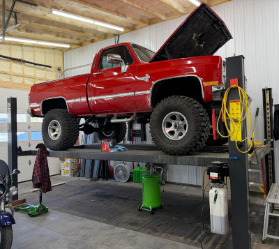 Amgo 409 HP Storage Lift Shawn in Maine