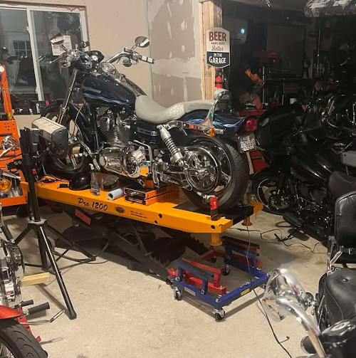 Bill S Waltham MA Pro 1200 Motorcycle Lift Table