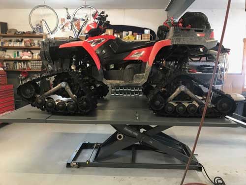 Polaris Sportsman ATV on Elevator 1800 Lift Table