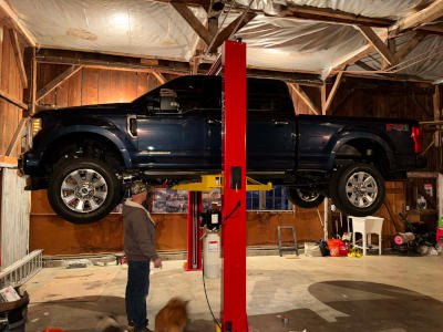 OHX-10 2 Post Lift Tristan